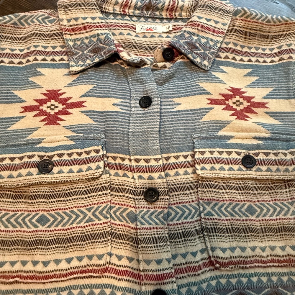 Faherty Southwestern Patterned Button Down Shirt - image 5